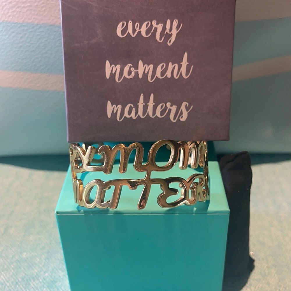 “EVERY MOMENT Matters” Gold